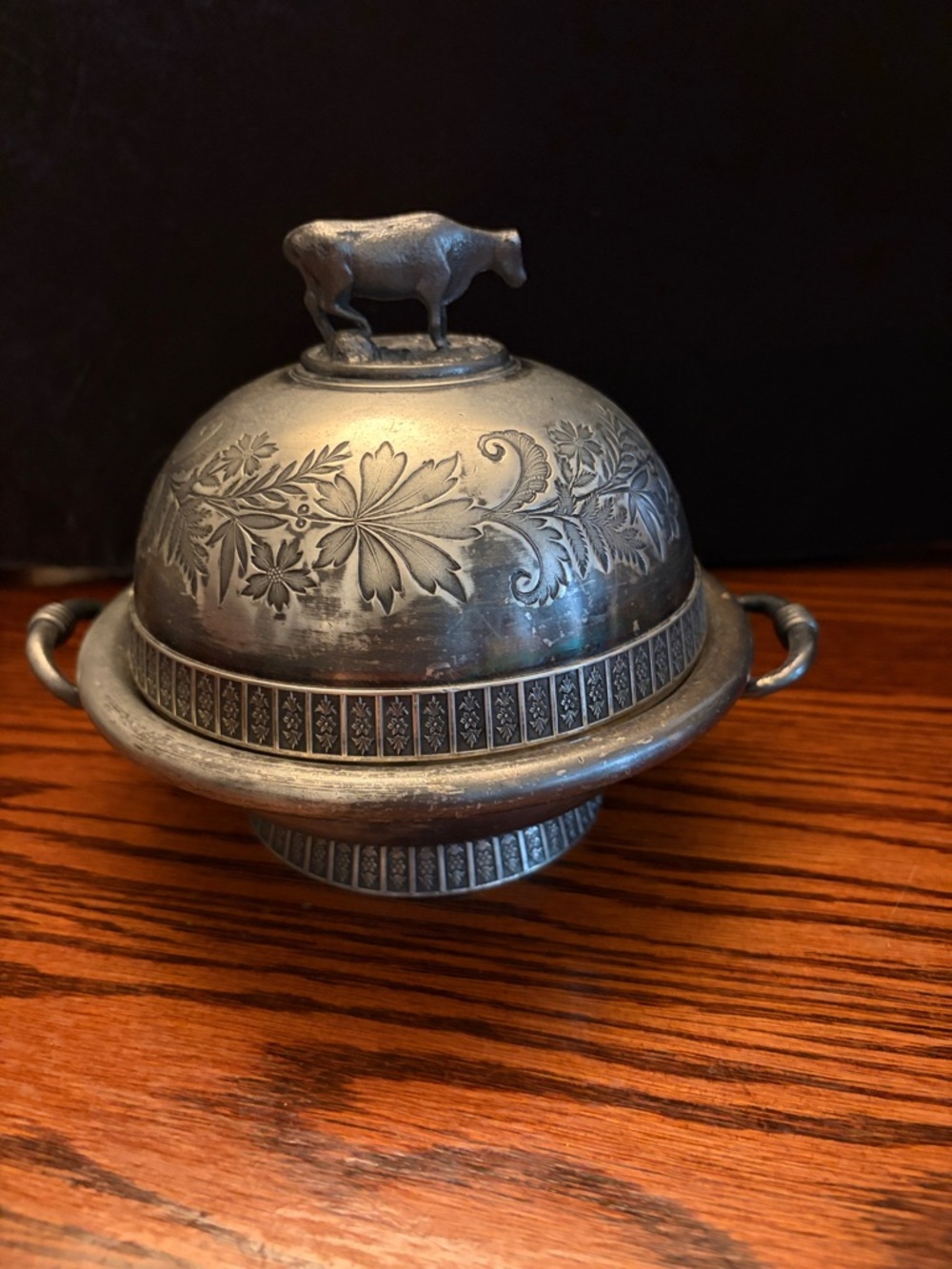 Victorian Meriden Company silverplate Butter Dish